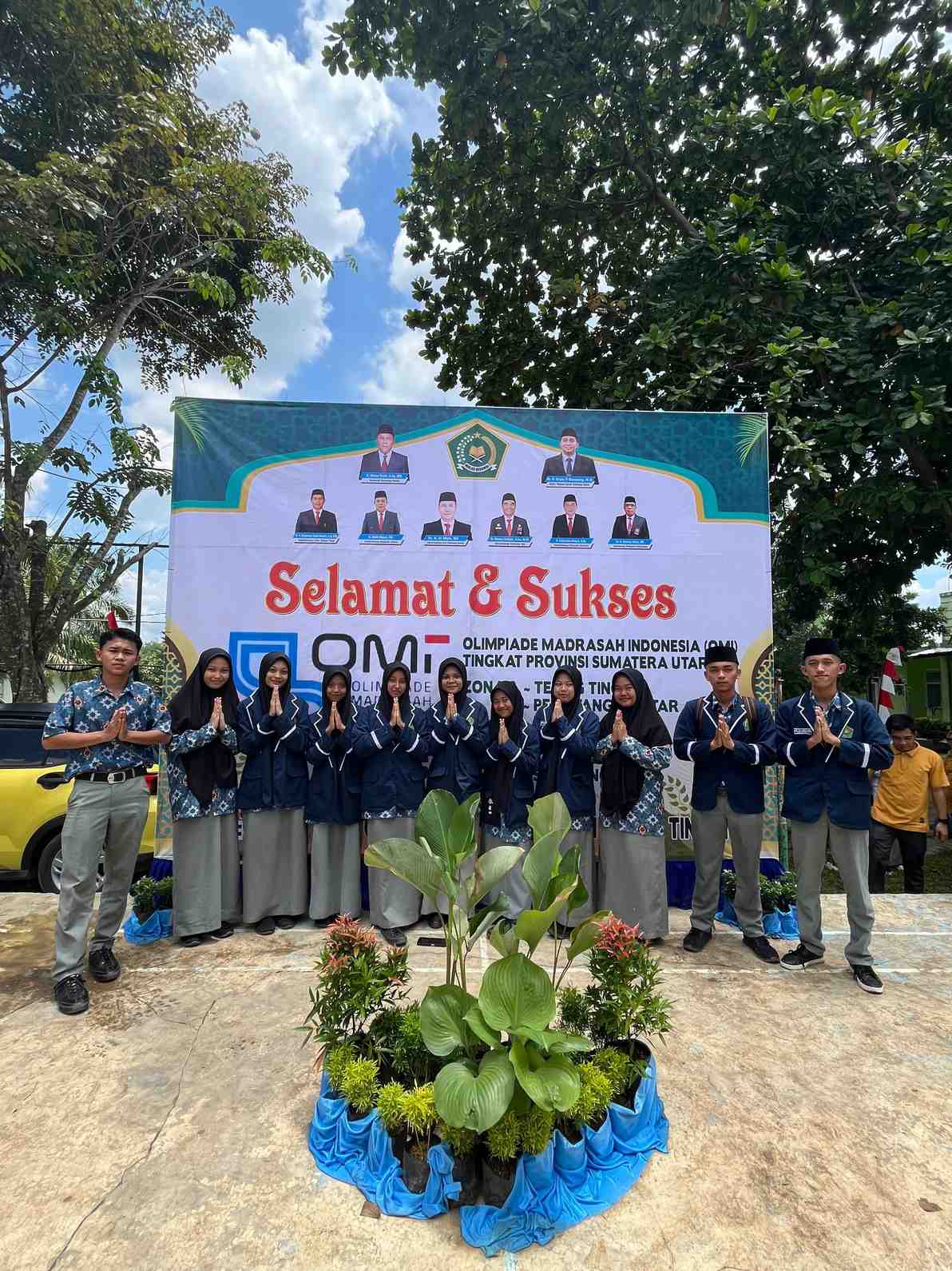 https://mansimalungun.sch.id/public/uploads/images/newsimages/maannewsimage07102025_034607_Pi7_Tool_TanpaJudul2_1759455861 1.jpeg